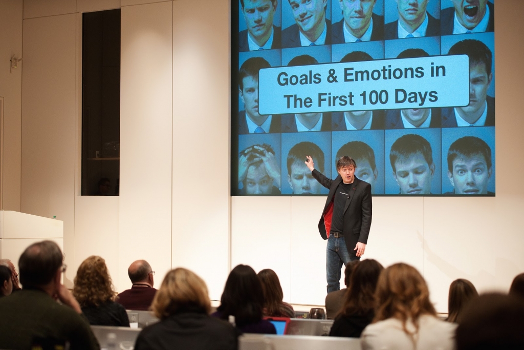 joey-coleman-never-lose-a-customer-again